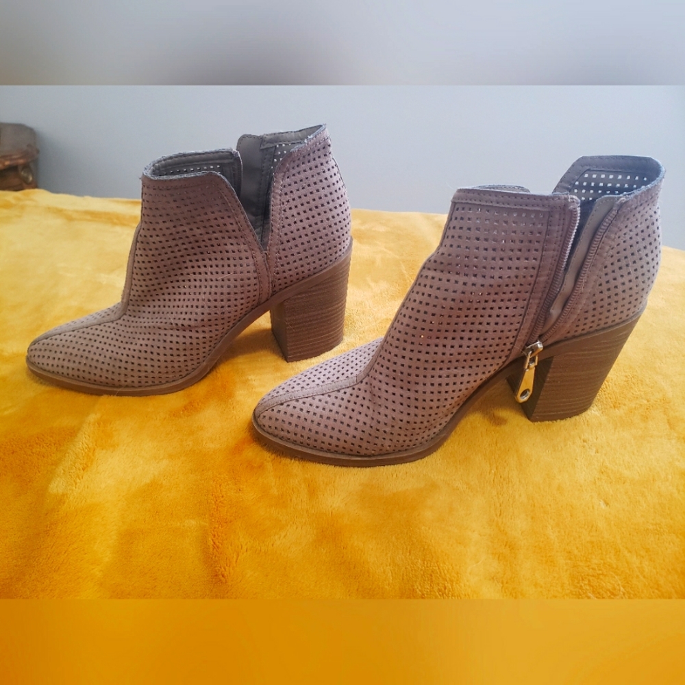 Tan chunk heels